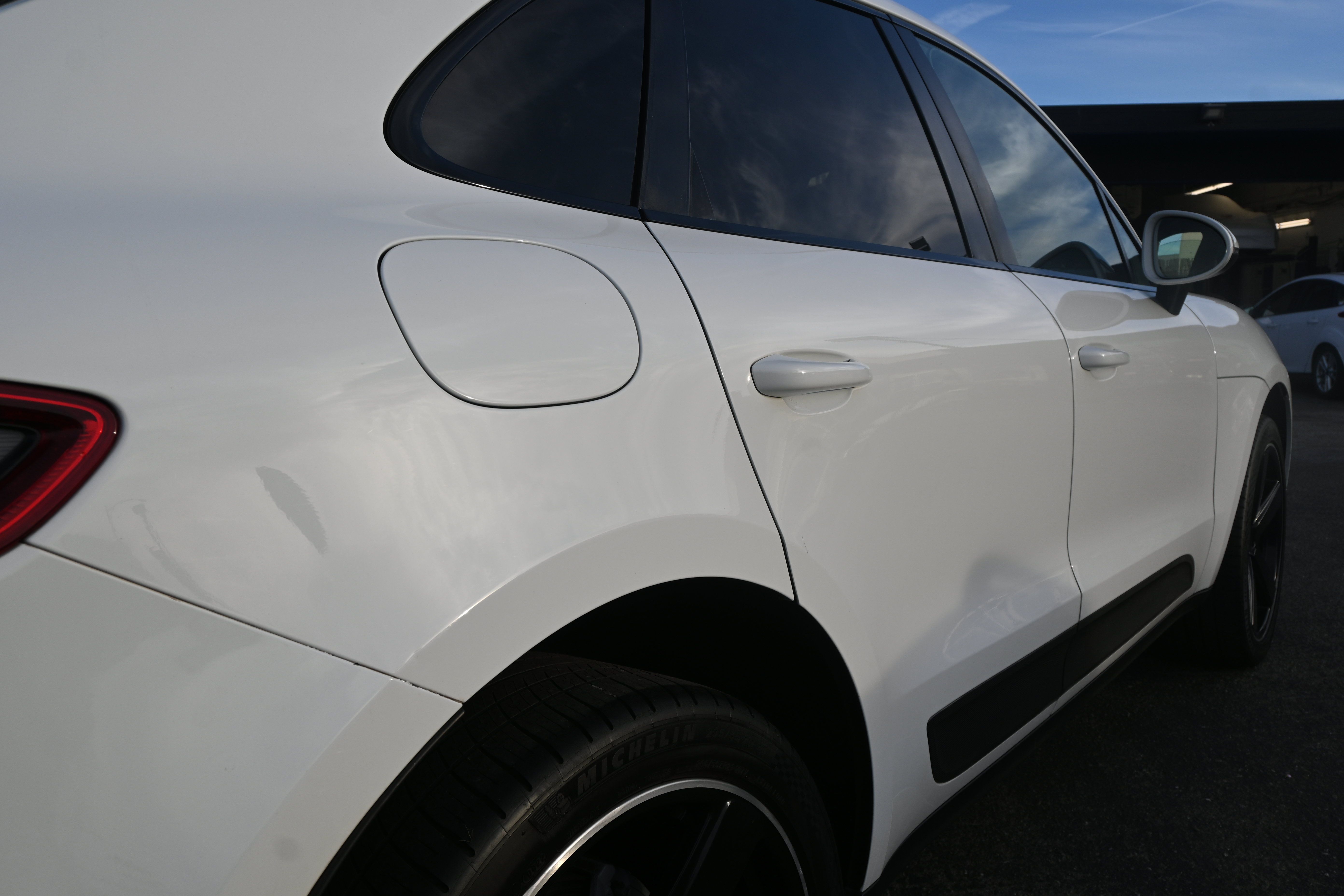 Used 2016 Porsche Macan S AWD/4WD image 34