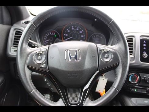 Used 2021 Honda HR-V Sport image 22