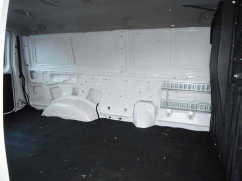 Used 2008 Ford E-150 and Econoline 150 image 22