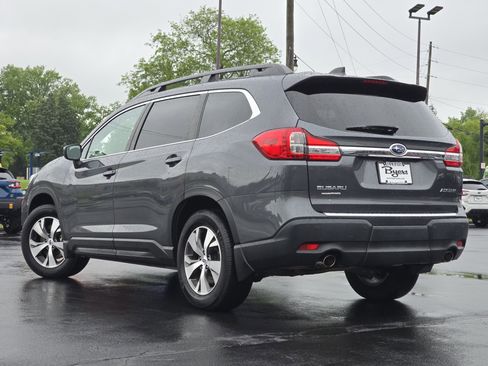 Used 2021 Subaru Ascent Premium w/ Convenience Package AWD/4WD image 5