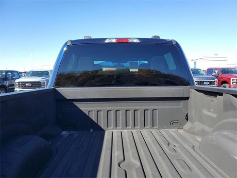 Used 2021 Ford F250 XL w/ STX Appearance Package image 9