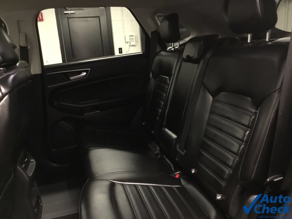 Used 2021 Ford Edge SEL w/ Convenience Package AWD/4WD image 29