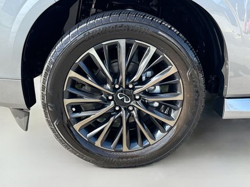 Used 2025 INFINITI QX80 Autograph AWD/4WD image 45