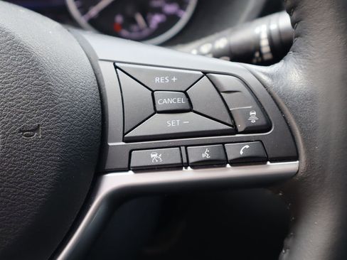 Used 2023 Nissan Sentra SV w/ All-Weather Package FWD image 13