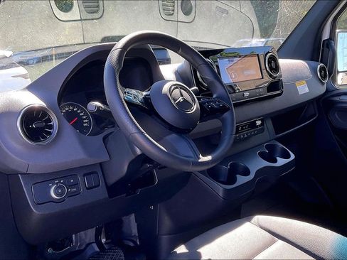 New 2026 Mercedes-Benz Sprinter 2500 image 5
