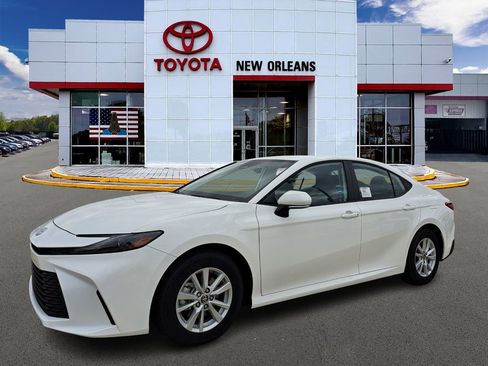 New 2026 Toyota Camry LE image 1