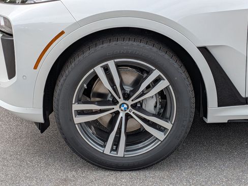 New 2027 BMW X7 xDrive40i w/ M Sport Package AWD/4WD image 10