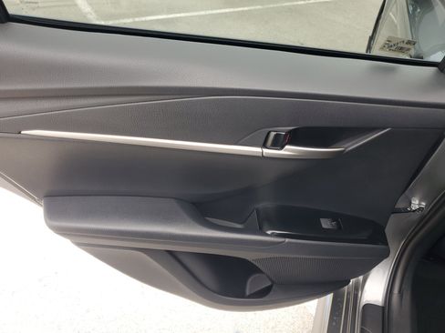 Used 2026 Toyota Camry SE FWD image 14