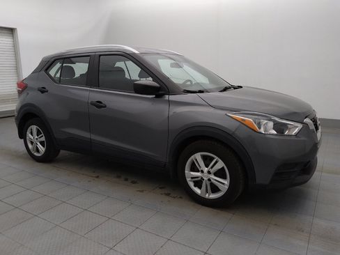 Used 2019 Nissan Kicks S w/ Exterior Electronics Package image 11
