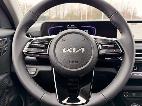 New 2026 Kia Seltos S AWD/4WD image 16