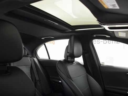 Certified 2025 Mercedes-Benz C 300 Sedan image 17