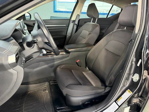 Used 2019 Nissan Altima 2.5 SV AWD/4WD image 12