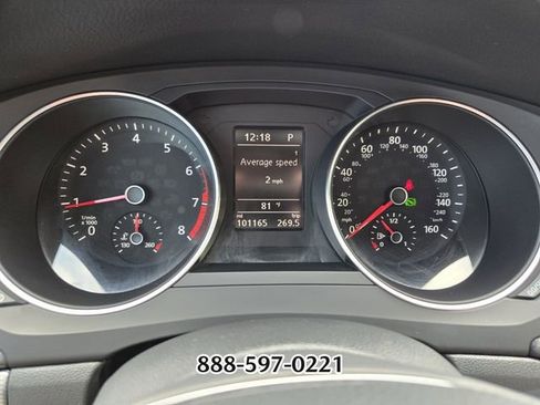 Used 2017 Volkswagen Jetta SE FWD image 30