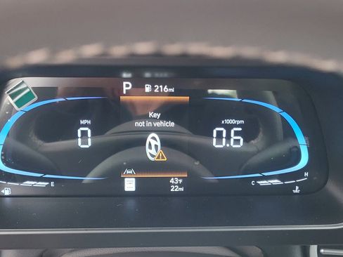 New 2025 Hyundai Elantra Sport image 13