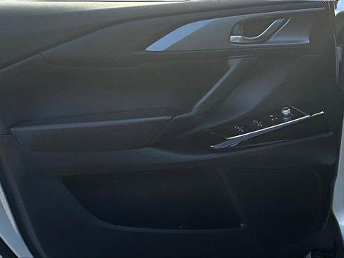 Used 2023 MAZDA CX-9 Touring Plus image 19