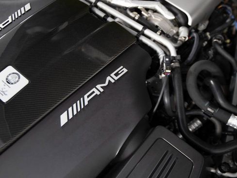 Used 2020 Mercedes-Benz AMG GT R image 40