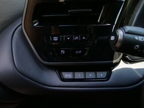 Used 2025 Lexus TX 350 AWD w/ Technology Package image 9
