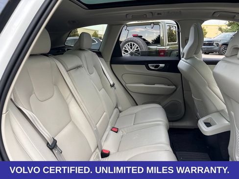 Certified 2024 Volvo XC60 B5 Plus w/ Protection Package Premier AWD/4WD image 10