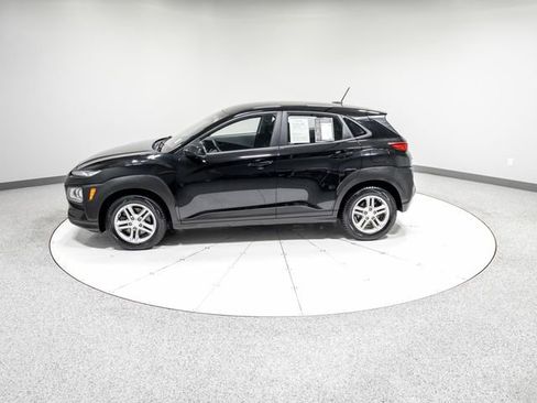Used 2020 Hyundai Kona SE AWD/4WD image 32