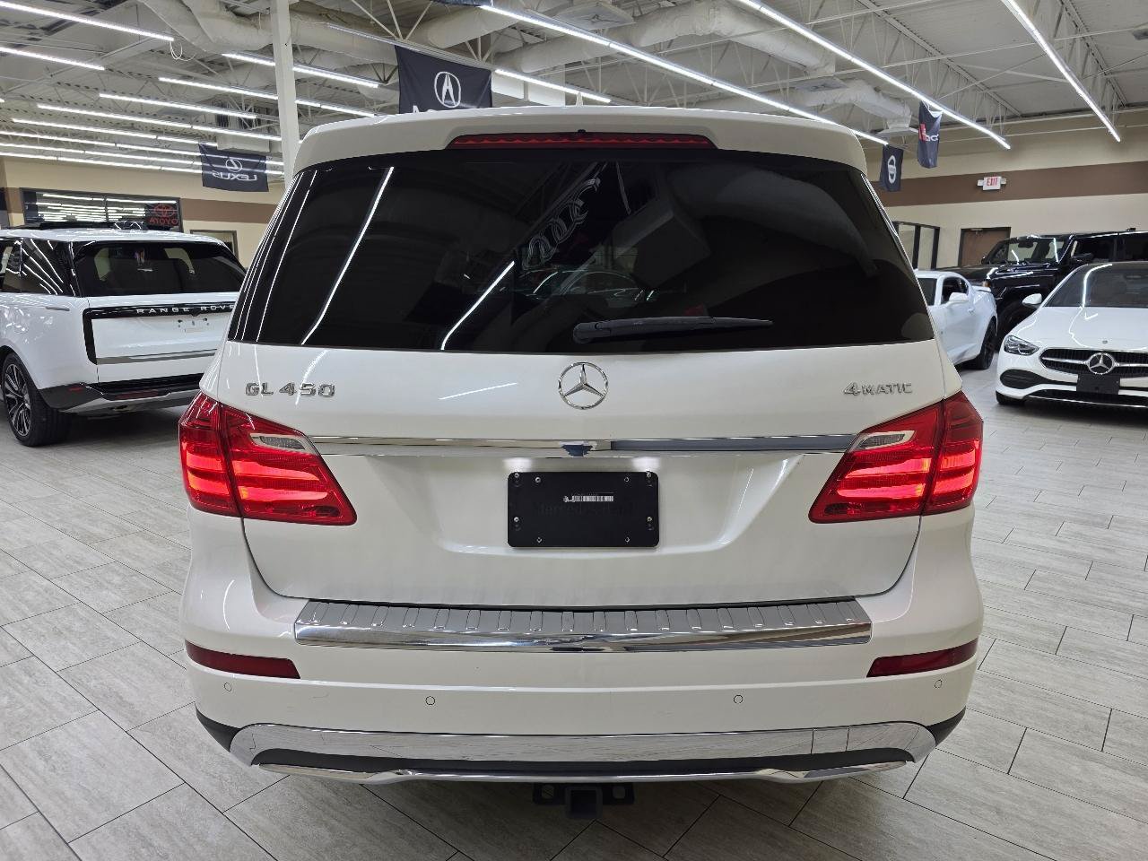Used 2016 Mercedes-Benz GL 450 4MATIC w/ Premium I Package image 7
