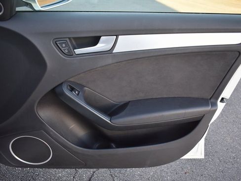 Used 2010 Audi S4 Premium image 40