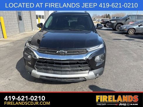 Used 2022 Chevrolet TrailBlazer LT w/ Convenience Package image 11