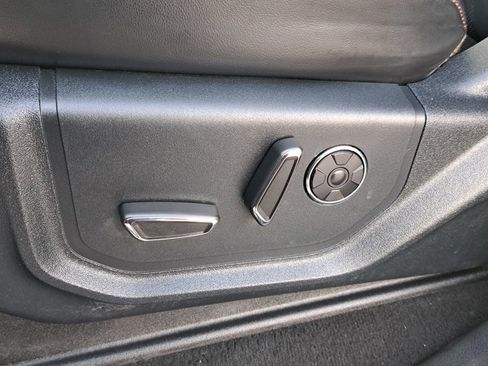 Certified 2021 Ford F450 Platinum w/ FX4 Off-Road Package image 19