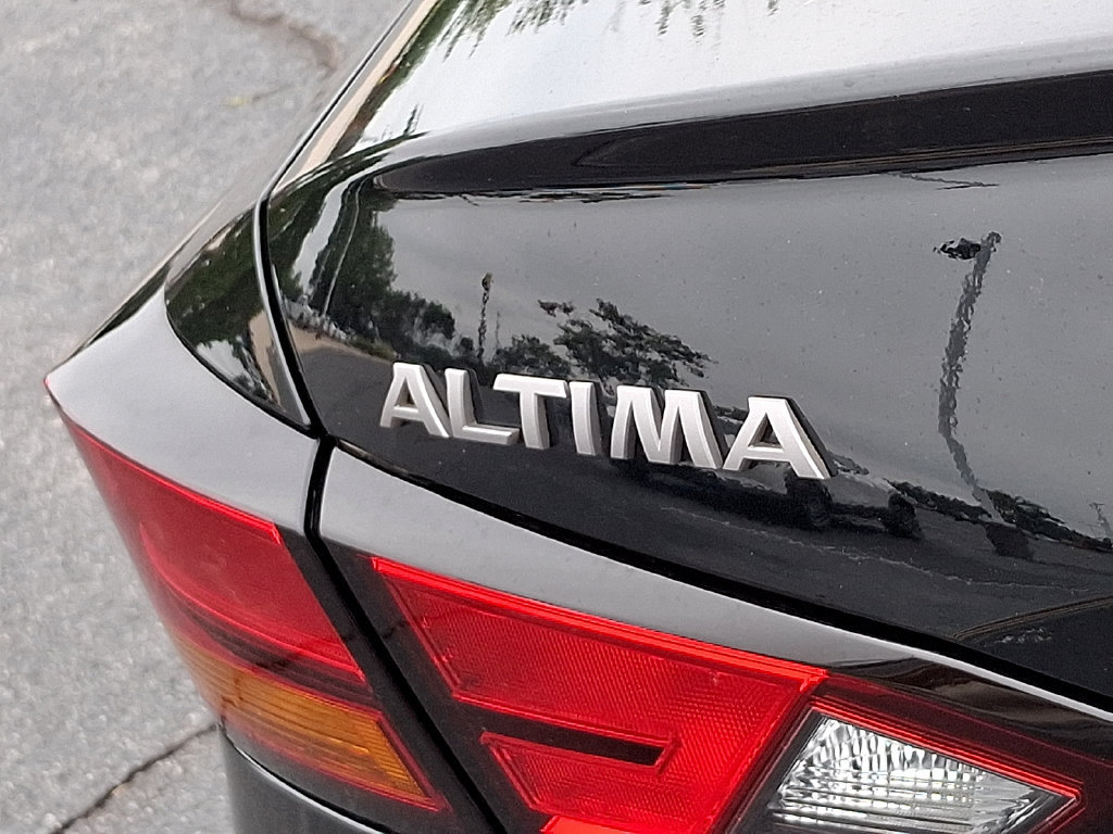 Used 2023 Nissan Altima 2.5 SV w/ SV Premium Package FWD image 32