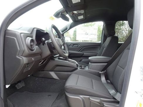 New 2026 Chevrolet Colorado Trail Boss AWD/4WD image 7