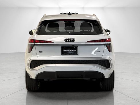 New 2026 Audi Q3 quattro 2.0T AWD/4WD image 4