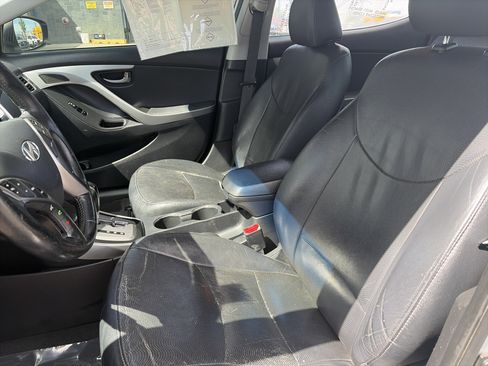 Used 2013 Hyundai Elantra Limited w/ Technology Pkg FWD image 11