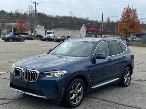 Used 2022 BMW X3 xDrive30i w/ Premium Package Essential AWD/4WD image 1