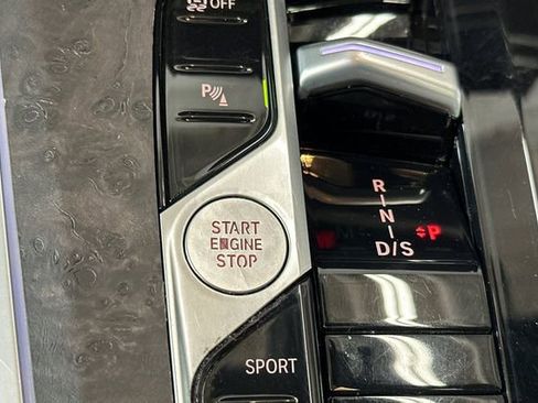 Used 2024 BMW X5 xDrive40i image 28