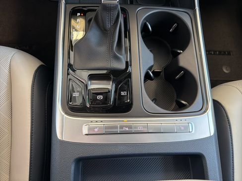 New 2026 Kia Carnival EX FWD image 27
