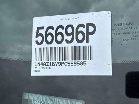 Used 2023 Nissan Leaf S FWD image 2