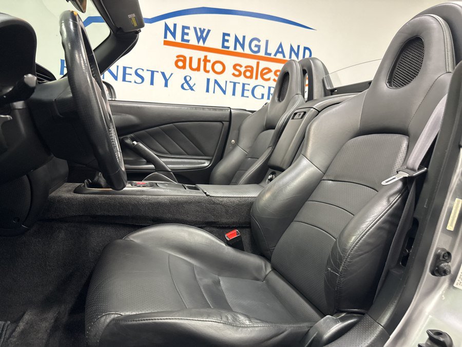 Used 2001 Honda S2000 image 13