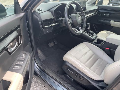 Used 2023 Honda CR-V EX-L image 4