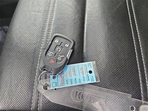 Used 2020 GMC Yukon Denali image 36