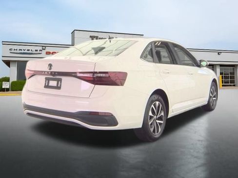 Used 2025 Volkswagen Jetta S FWD image 4