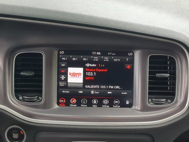 Used 2022 Dodge Charger SXT AWD/4WD image 17