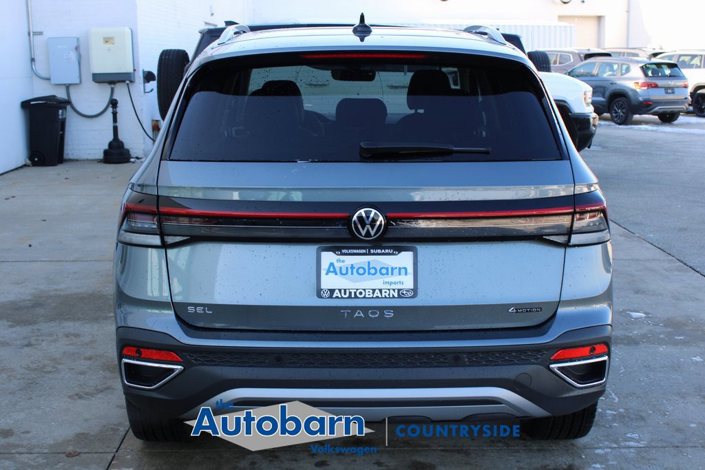 Certified 2026 Volkswagen Taos SEL AWD/4WD image 5
