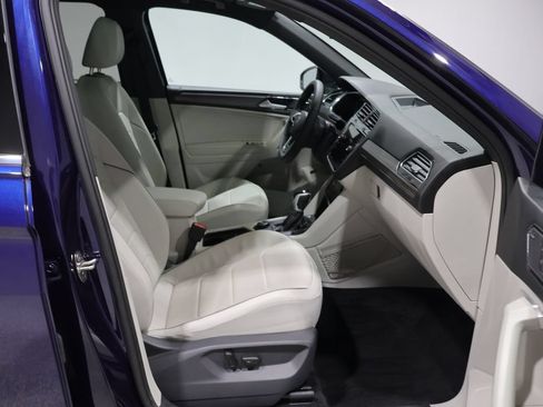 Used 2022 Volkswagen Tiguan SEL R-Line AWD/4WD image 24