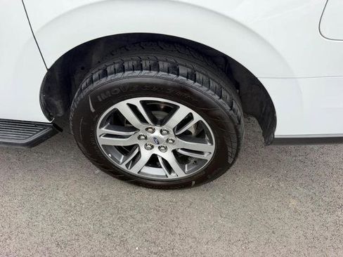 Certified 2024 Ford Expedition Max Limited AWD/4WD image 9