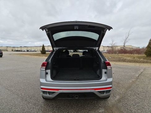 Used 2021 Volkswagen Atlas Cross Sport SEL Premium R-Line image 7