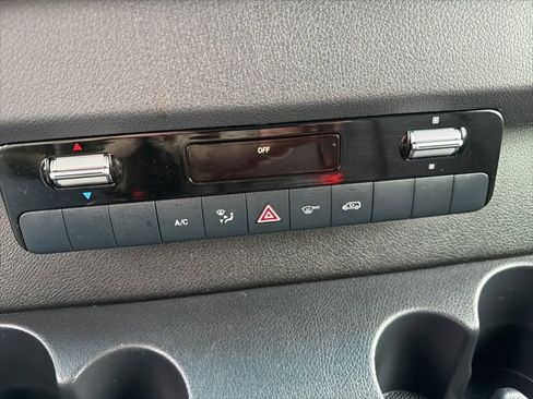 Used 2020 Mercedes-Benz Sprinter 3500 image 16