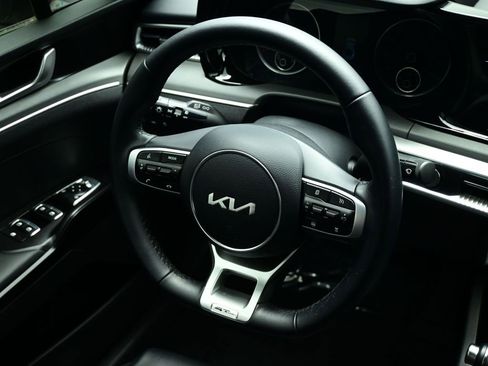 Used 2024 Kia K5 GT-Line w/ GT-Line Premium Package FWD image 41
