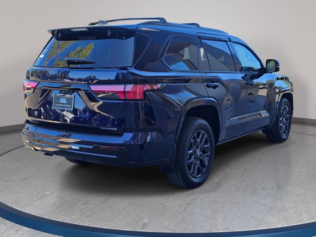 Used 2025 Toyota Sequoia Platinum AWD/4WD image 6