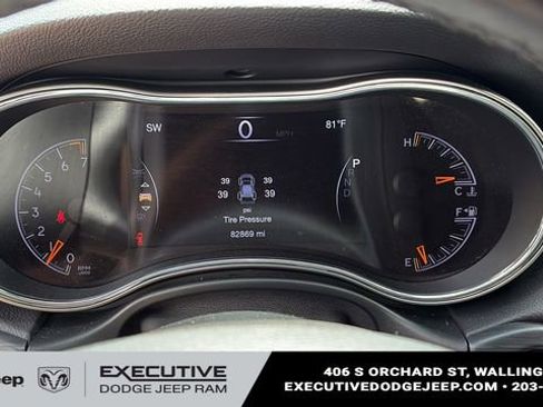 Used 2021 Jeep Grand Cherokee Laredo AWD/4WD image 14