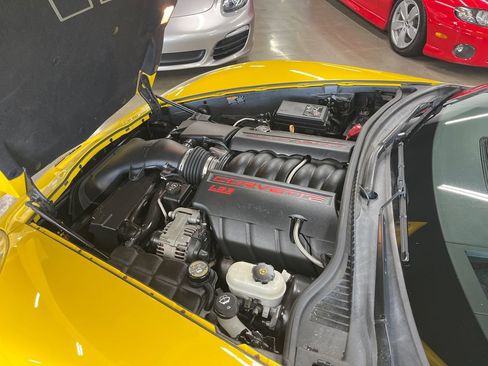 Used 2011 Chevrolet Corvette Grand Sport w/ Preferred Equipment Group RWD image 50