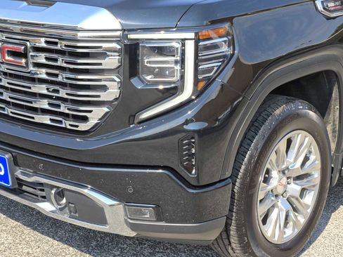 Used 2022 GMC Sierra 1500 Denali image 9